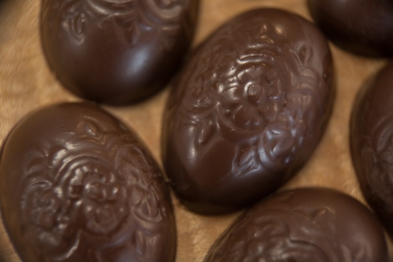 Easter Egg Meltaways
